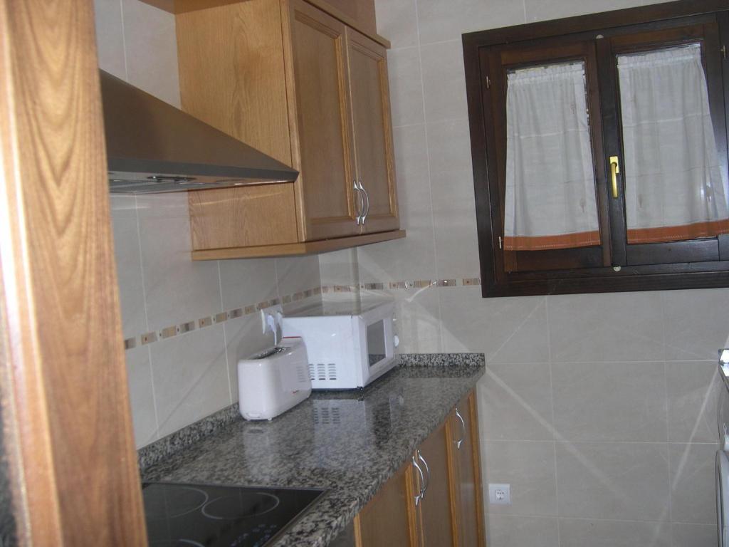 Apartamentos Estop Sahun Bagian luar foto